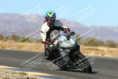 media/Feb-13-2022-SoCal Trackdays (Sun) [[c9210d39ca]]/Turn 7 Inside (1040am)/